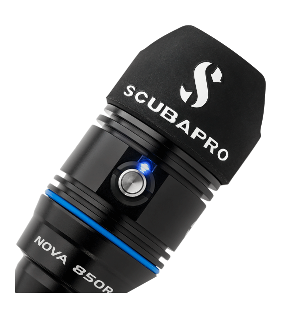 Подводный фонарь Scubapro Nova 850R